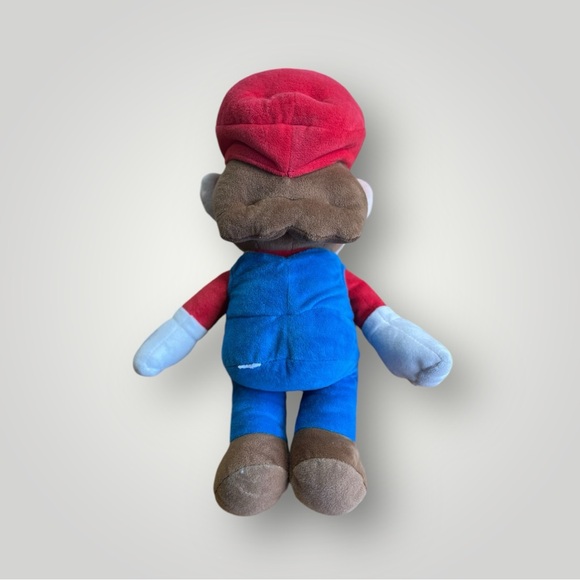 Super Mario Plush - Picture 6 of 9